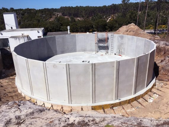 Reservatório de Água Público - pré-fabricados Projetos das obras realizadas de construção e remodelação de edifícios. agua. Empresa de Construção Civil