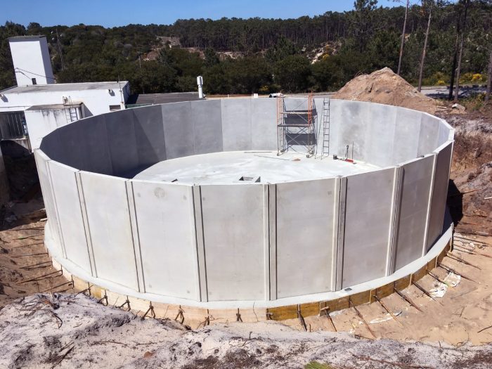 Reservatório de Água Público - pré-fabricados Projetos das obras realizadas de construção e remodelação de edifícios. agua. Empresa de Construção Civil